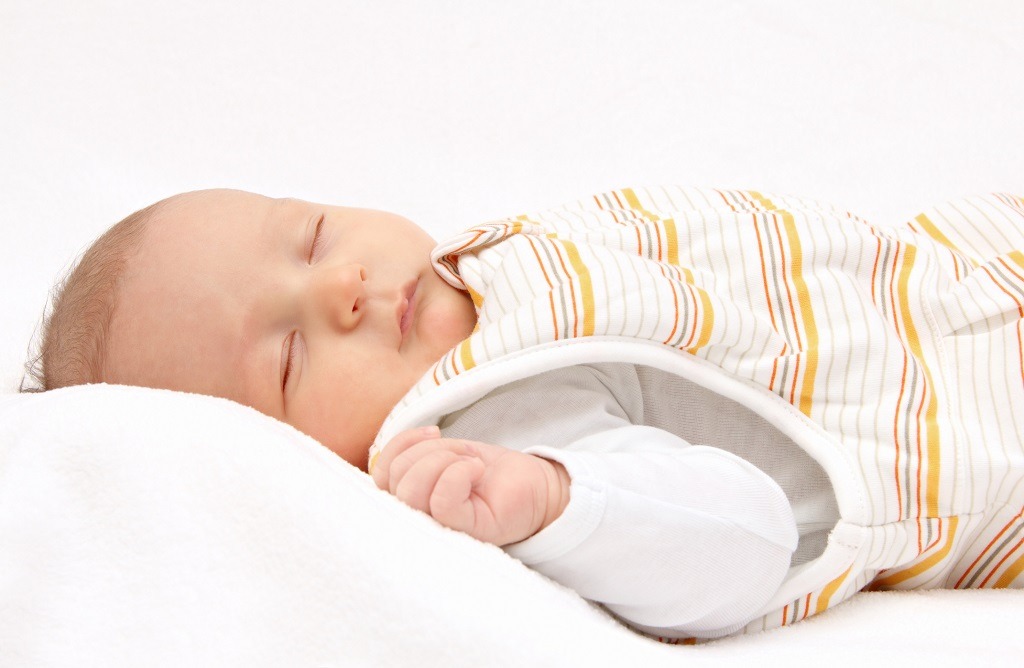 Kiedy warto kupić dziecku śpiworek do spania?  